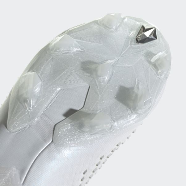 Predator Blanc Précision.1 Crampons De Football Pour Terrain Ferme Adidas