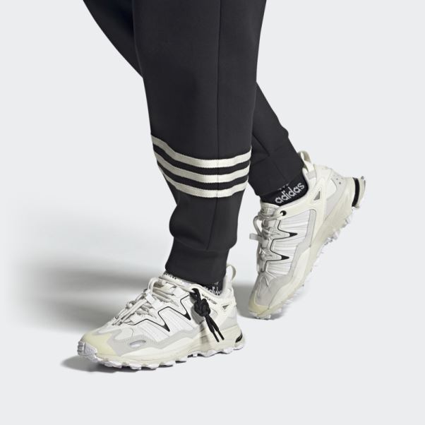 Chaussure Adidas Hyperturf Grise