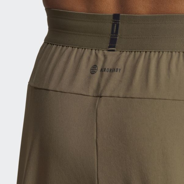 Conçu Pour L'entraînement Des Joggeurs Pro Series Hiit Organisé Par Cody Rigsby Adidas Olive