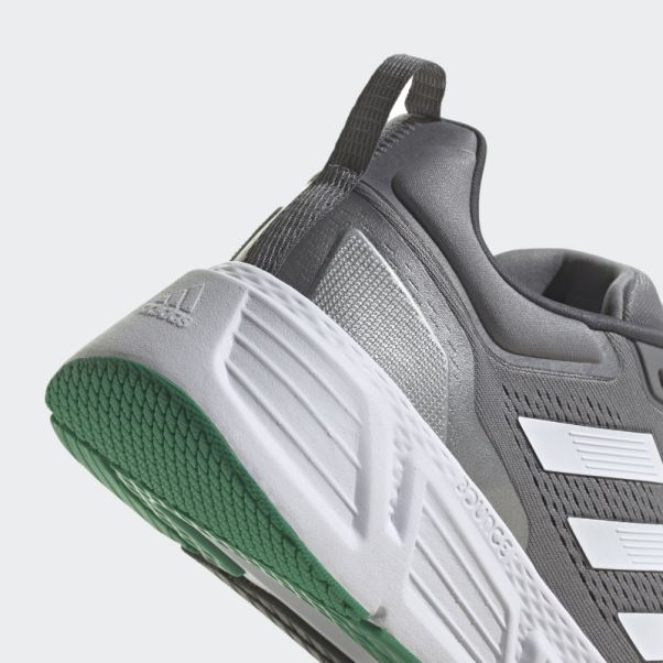 Chaussures De Course Adidas Questar Grises