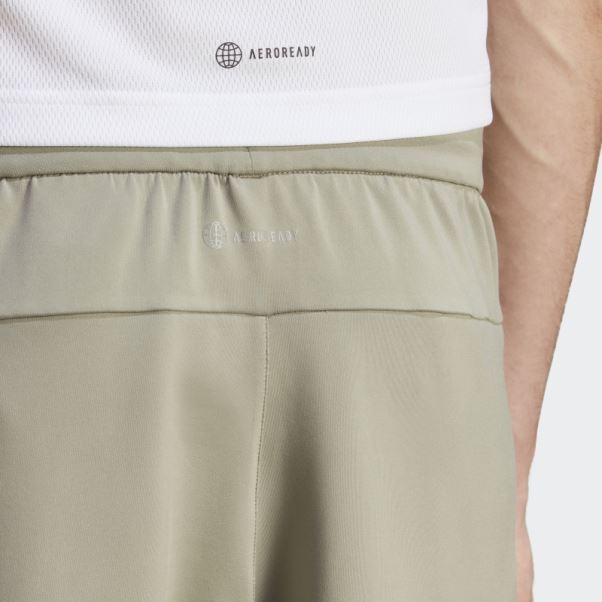 Conçu Pour Le Short D'entraînement Caillou Argenté Adidas