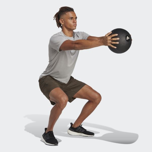 Olive Best Of Adidas Short D'entraînement Fashion