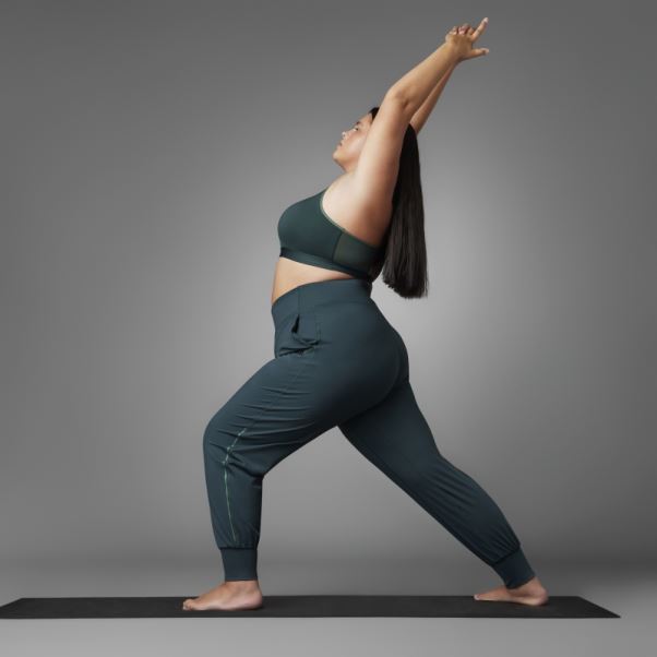 Soutien-gorge De Yoga à Maintien Moyen Authentique Balance Vert (taille Plus) Adidas