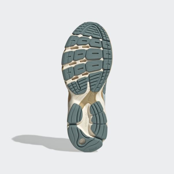 Chaussures Adidas Astir Blue Tint