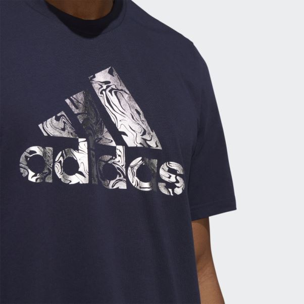 écusson En Aluminium Liquide Du T-shirt Graphique De Sport Encre Adidas