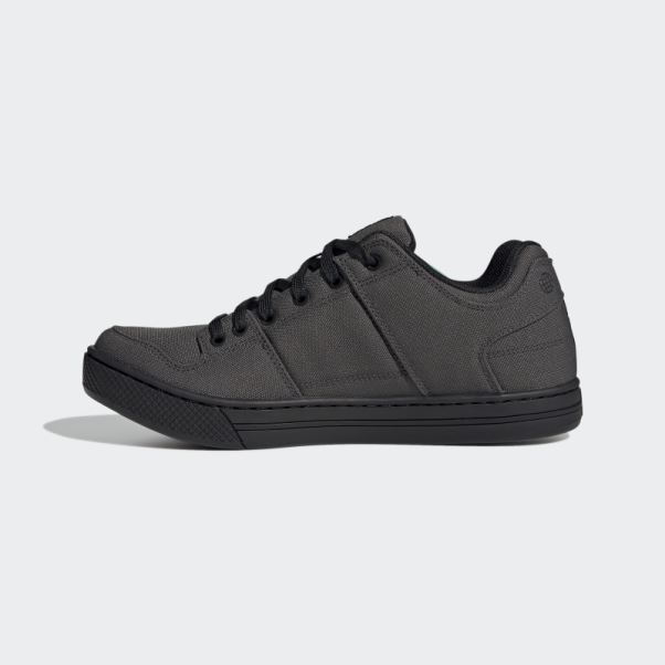 Chaussures De Vélo De Montagne En Toile Adidas Five Ten Freerider Grises