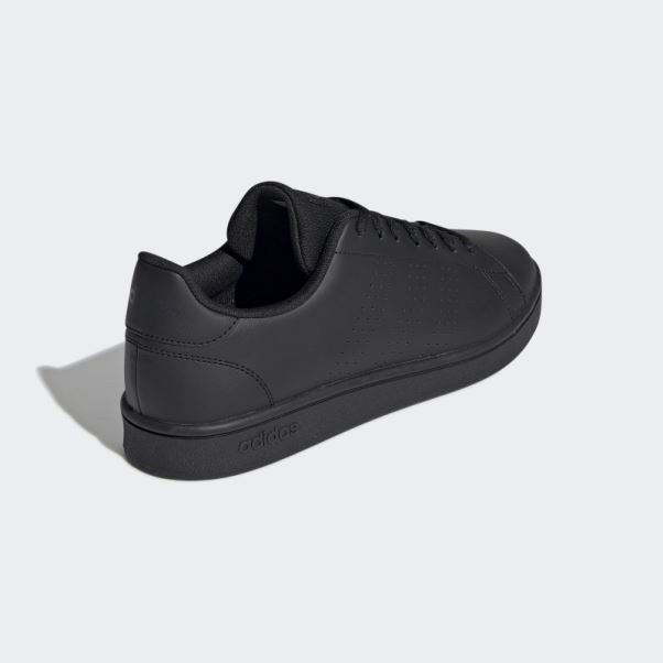 Adidas Noir Chaussures De Base