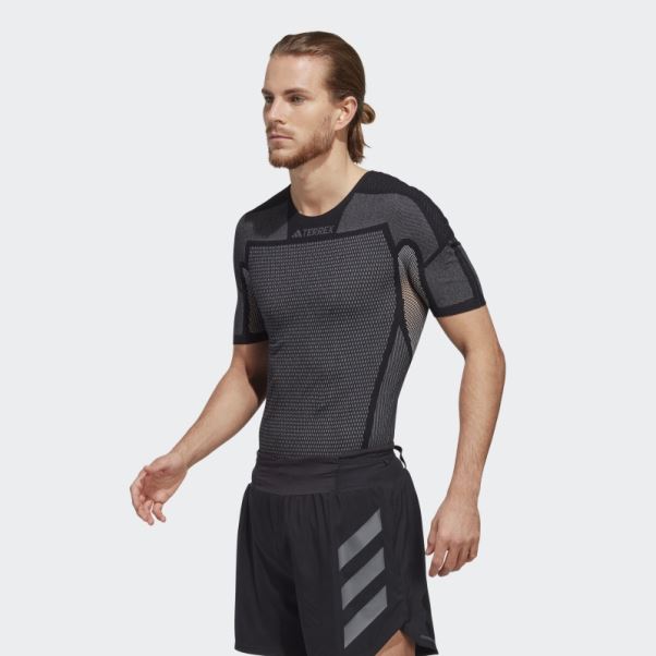 Adidas Terrex Drynamo Short Sleeve Baselayer Tee Noir