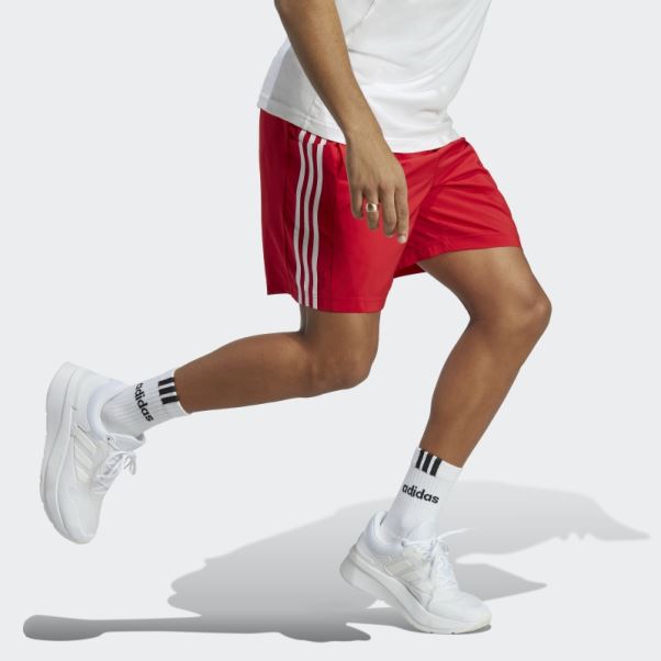 Aeroready Essentials Chelsea 3-stripes Short Adidas écarlate