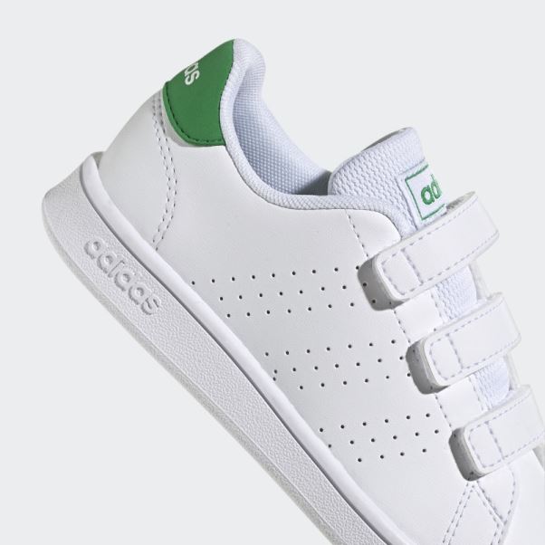 Chaussures à Crochets Et Boucles De Style De Vie D'avantage Court Adidas Blanc