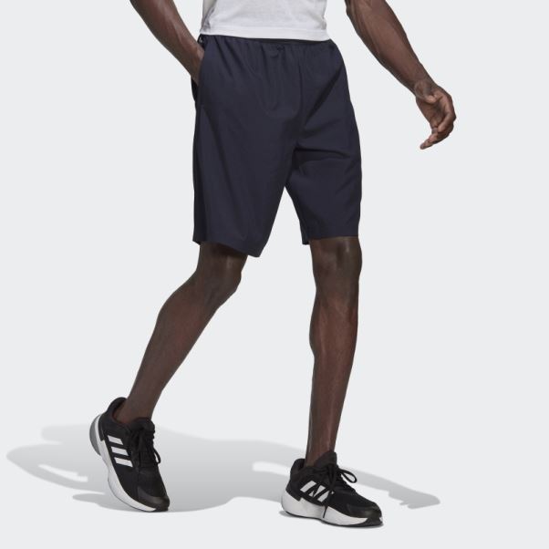 Adidas A Conçu Pour Déplacer Le Logo Des Shorts De Mode D'encre