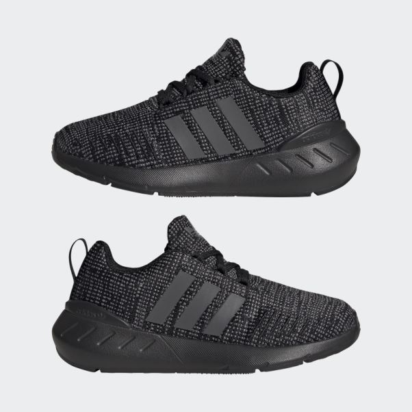 Chaussures Adidas Swift 22 Blanc