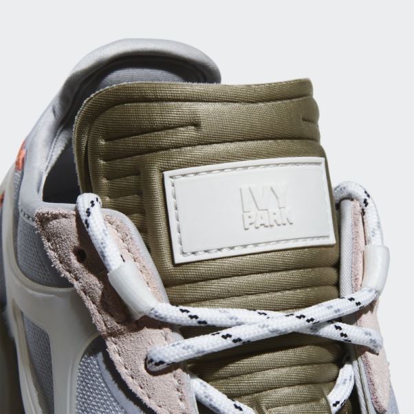 Chaussures Adidas Nite Jogger Grises