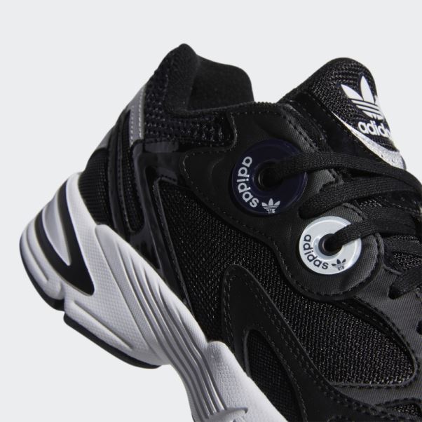 Adidas Astir Chaussures Noires