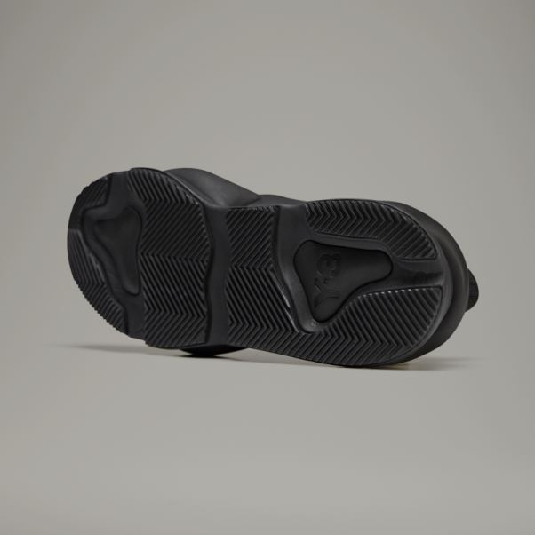 Y-3 Kaiwa Adidas élégant