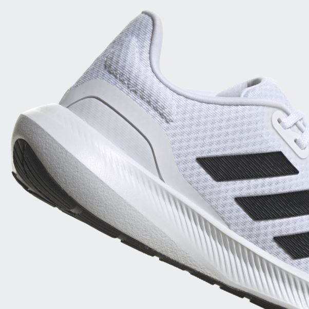 Adidas Runfalcon 3 Chaussures De Course Blanches