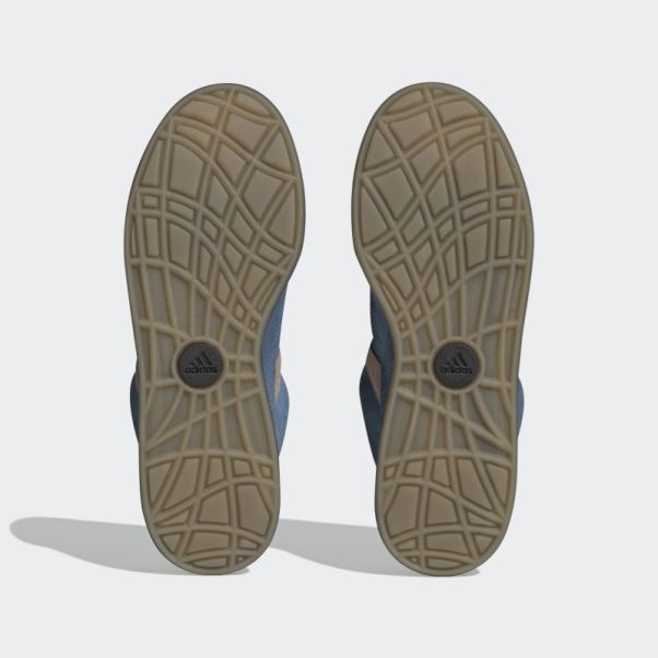 Chaussures Pantone Adidas Adimatic
