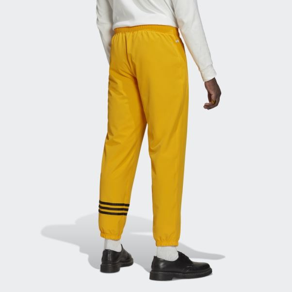 Pantalon De Survêtement Adidas Adicolor Neuclassics Or