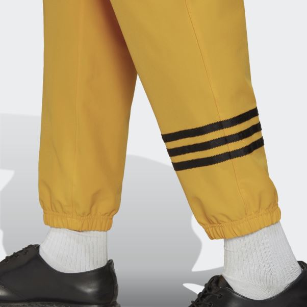 Pantalon De Survêtement Adidas Adicolor Neuclassics Or