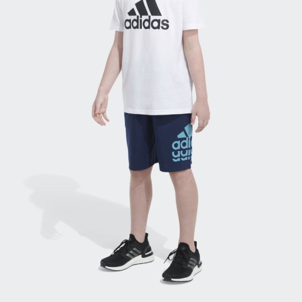 Short De Sport à écusson Tissé Essentials Bleu Marine Adidas