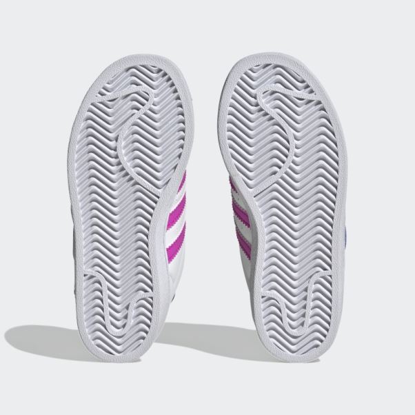 Pantone Adidas Superstar Chaussures élégantes