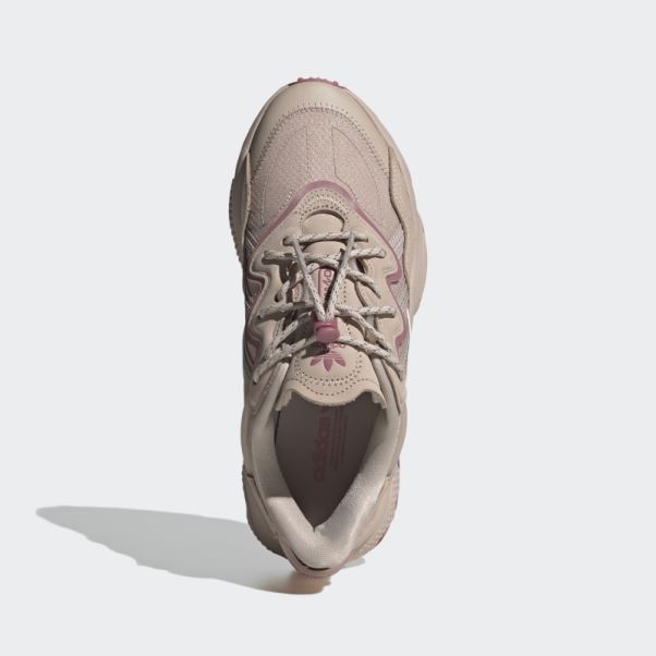 Chaussure Adidas Ozweego Rose