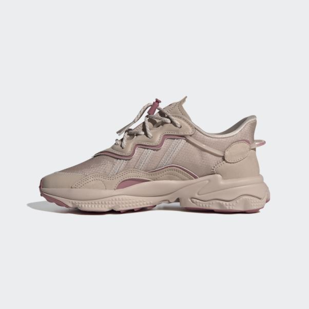 Chaussure Adidas Ozweego Rose