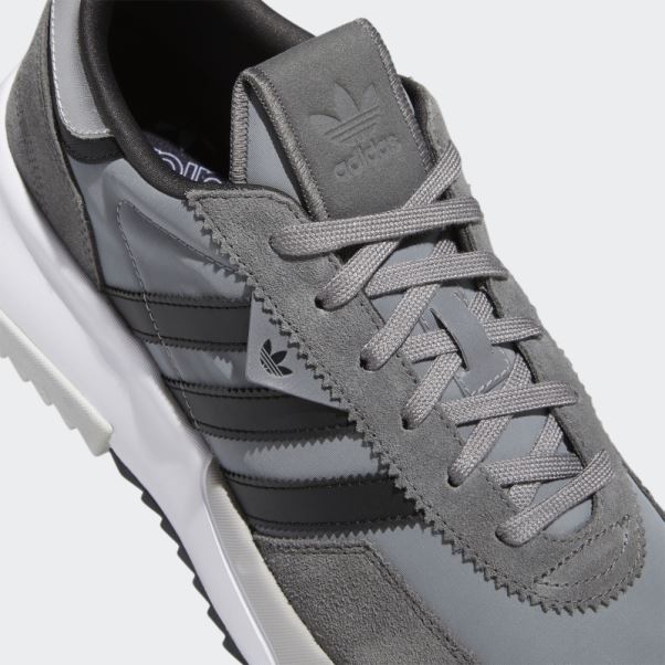 Chaussures Adidas Retropy F2 Grises