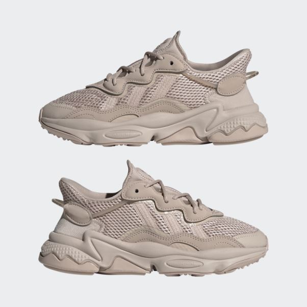 Chaussures Adidas Ozweego Taupe