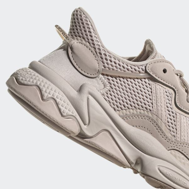 Chaussures Adidas Ozweego Taupe
