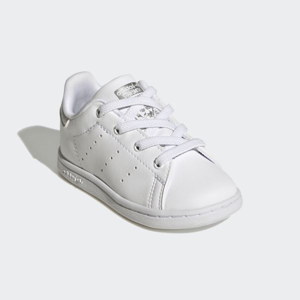 Chaussures Adidas Stan Smith Mode Argent