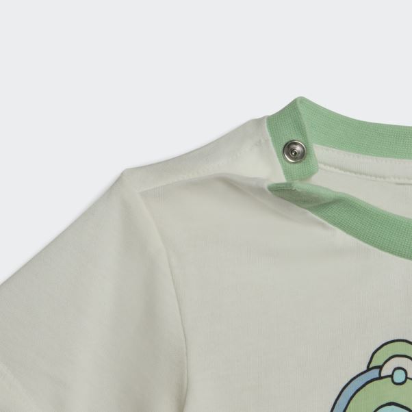 Ensemble Short Et T-shirt Adidas Blanc Imprimé Graphique