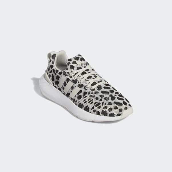 Chaussure Swift Run 22 Adidas Talc