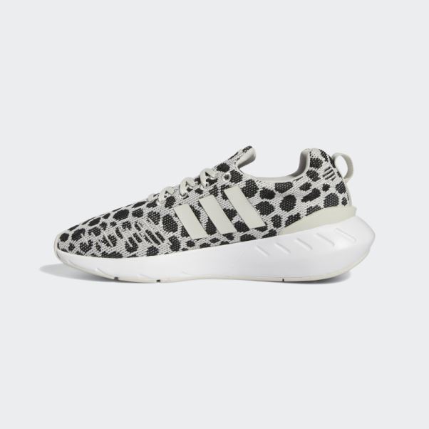 Chaussure Swift Run 22 Adidas Talc