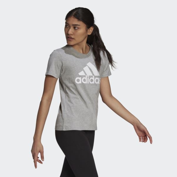 T-shirt Logo Adidas Essentials Gris Moyen