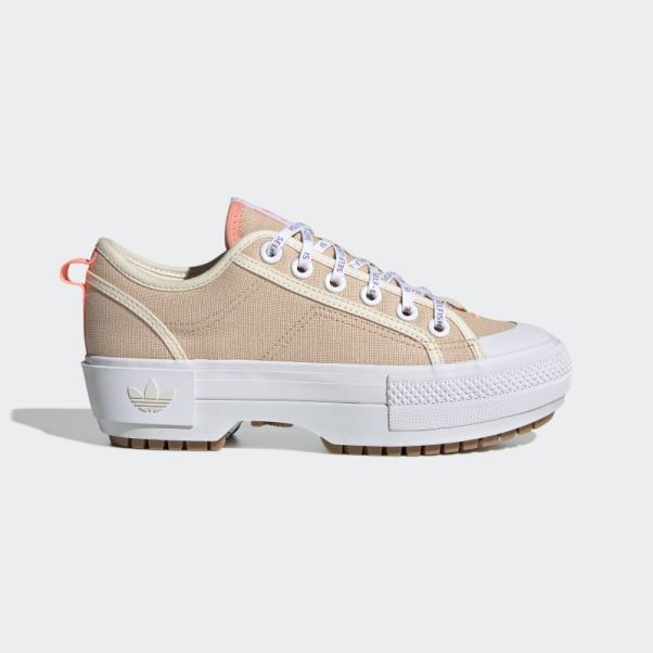 Nizza Trek Chaussures Basses Blush Adidas