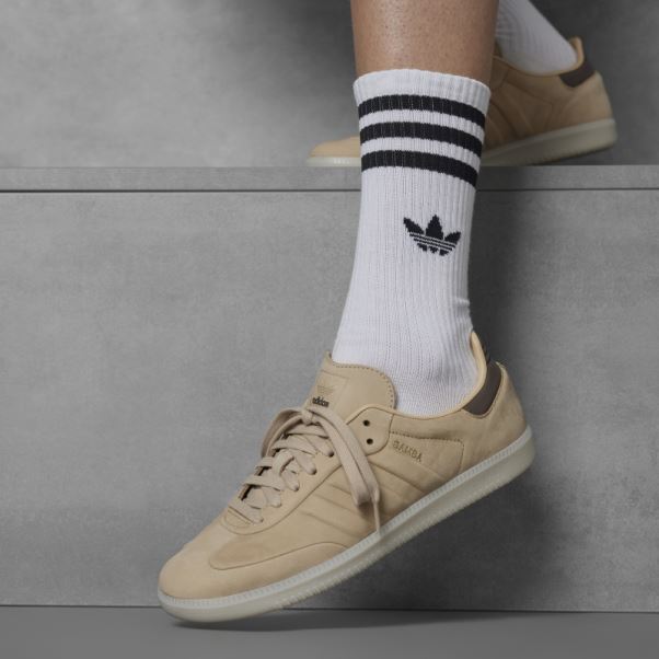 Chaussures De Samba Adidas Beige