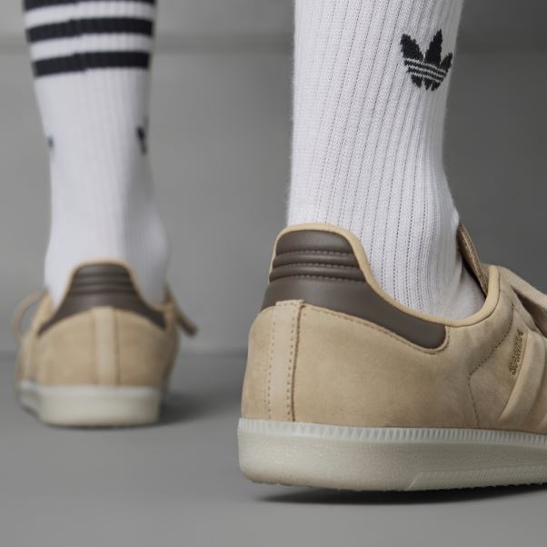 Chaussures De Samba Adidas Beige
