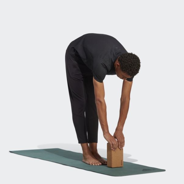 Adidas Conçu Pour L'entraînement Yoga Pantalon D'entraînement 7/8 Noir